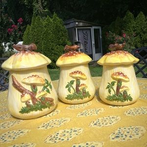 Vintage MCM retro 1977 unique yellow ceramic mushroom trio kitchen canis…